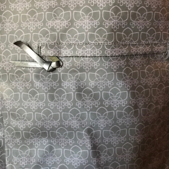 NWT Pattern Bag - Picture 4 of 6